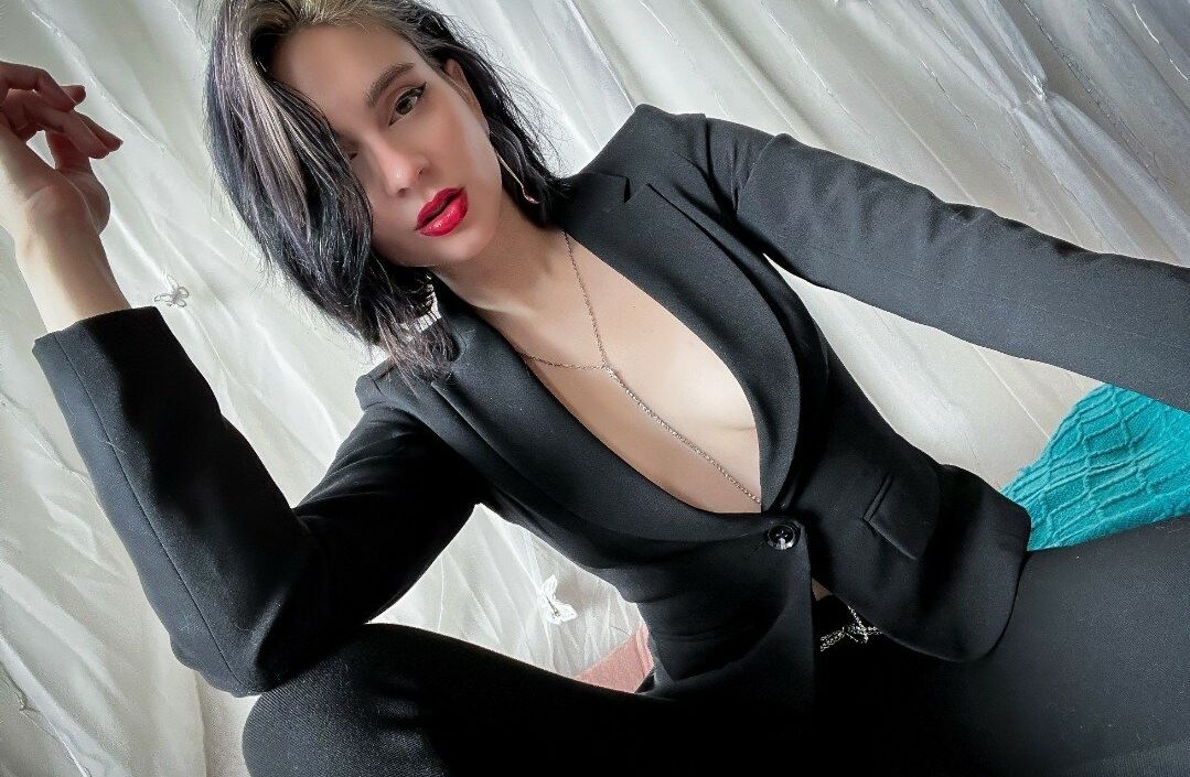 Flickerspark desnuda #107876332