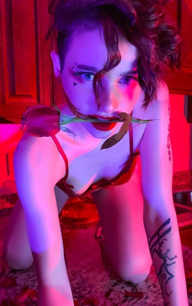 Flickerspark desnuda #107876346