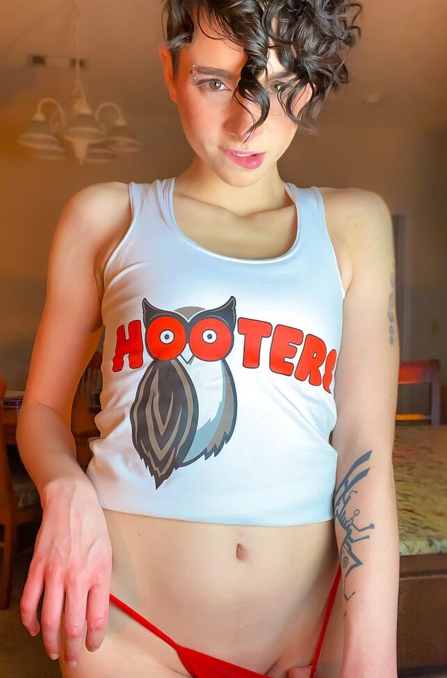 Flickerspark desnuda #107876389