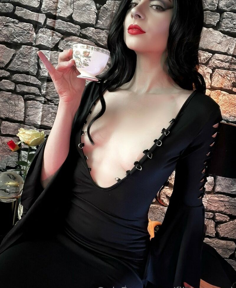 Flickerspark desnuda #107876509