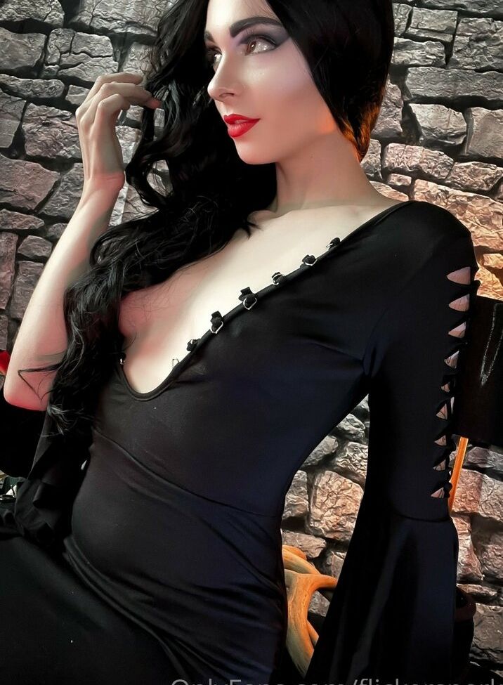 Flickerspark desnuda #107876511