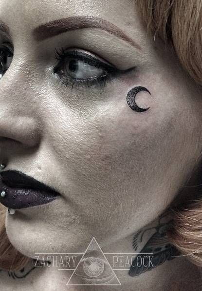 Face tattoo women. #91270709