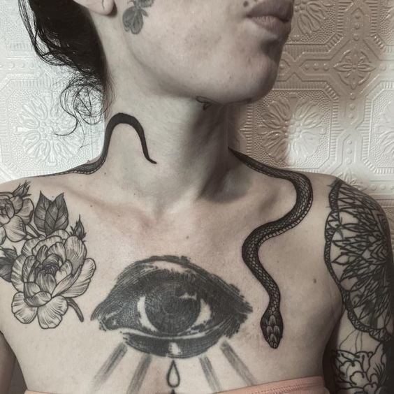 Face tattoo women. #91271034