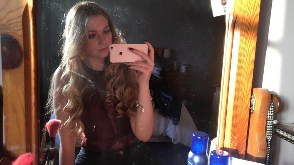 Rubia amateur 68
 #104452630