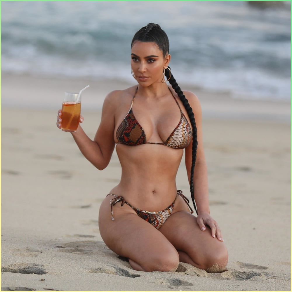 Kim kardashian bikini 08-26-2020
 #80414972