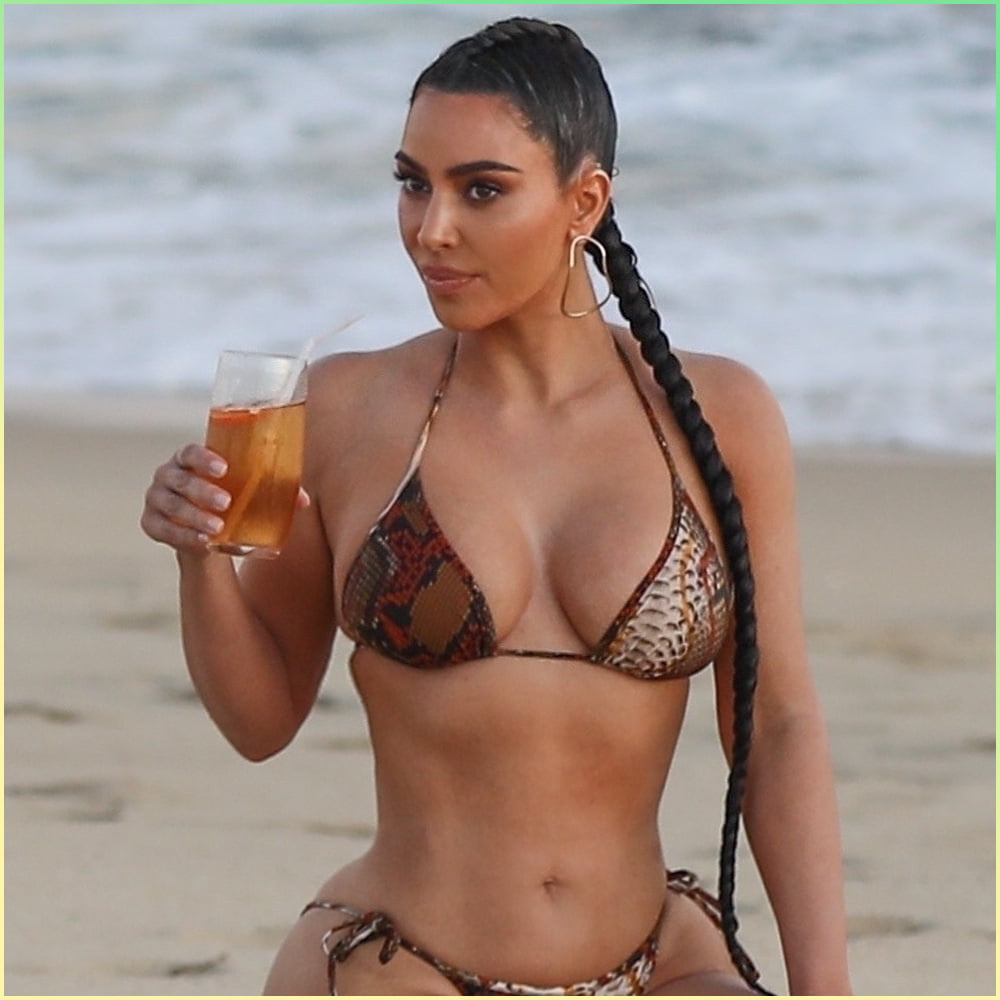Kim kardashian bikini 08-26-2020
 #80414975