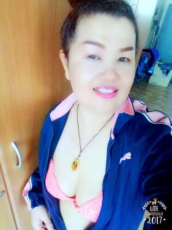 Sexy thai mother
 #95487446