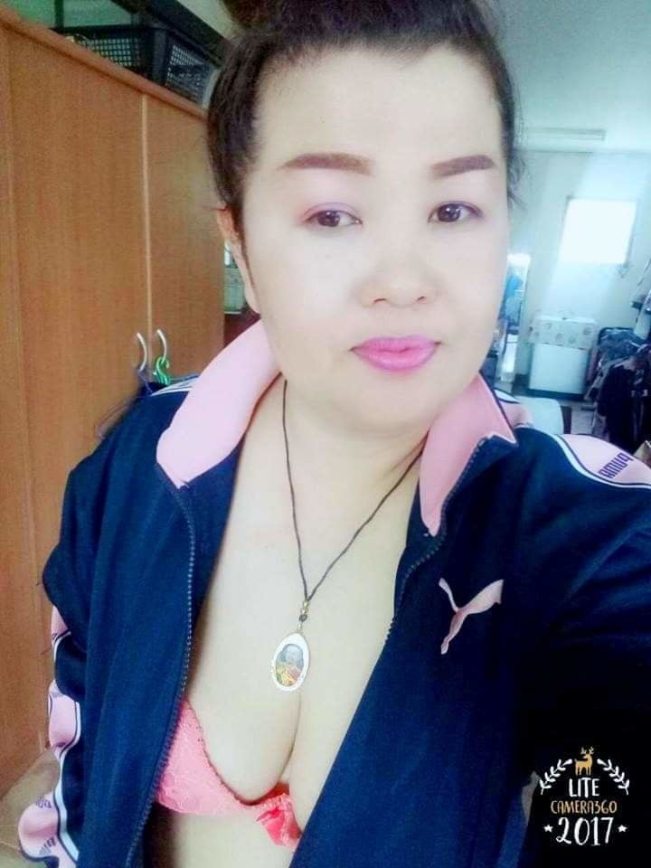 Sexy thai mother
 #95487450