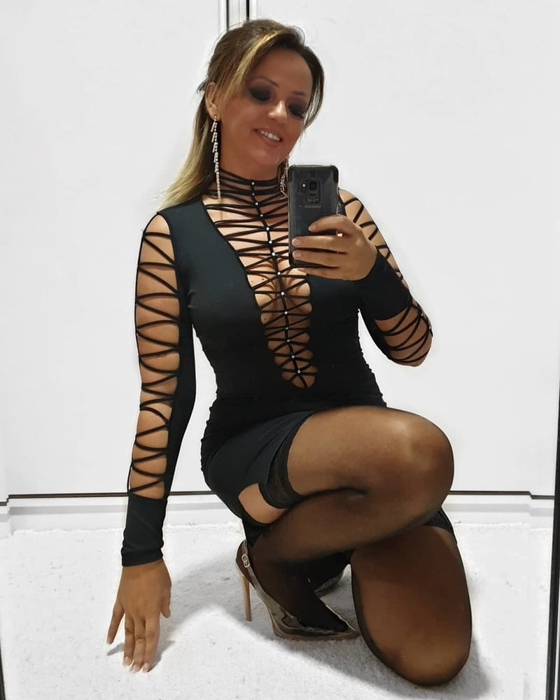 Amateur mature Sonja in nylon makes selfies #99768308