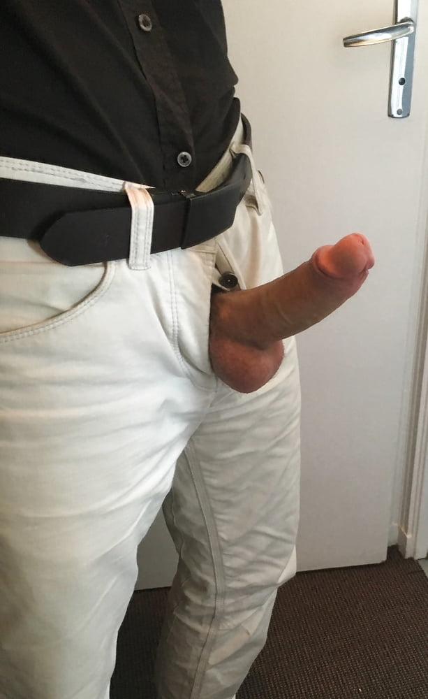 ポルノは神である
 #95595391