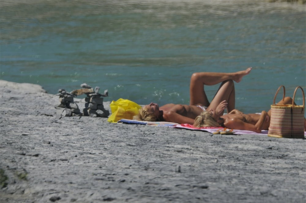 Disfrutando del aire libre 272
 #94963207