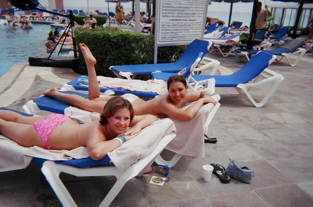 Disfrutando del aire libre 272
 #94963449