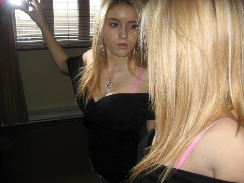 Rubia amateur 99
 #100009931