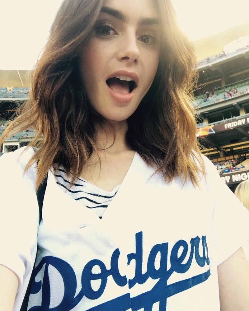 Lily collins jerk off challenge
 #104375380