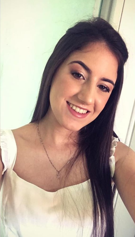 Enfermeira crente
 #89998288