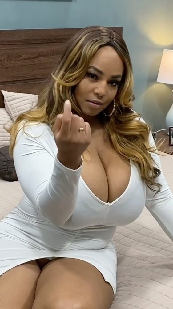 Tits ..... Stephanie from Instagram 1.0 #90186574