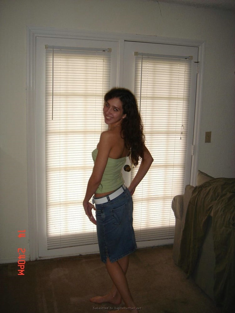 mature 715 #98791996