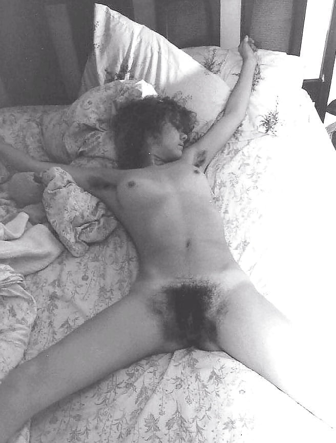 Amateur haarig
 #93459784