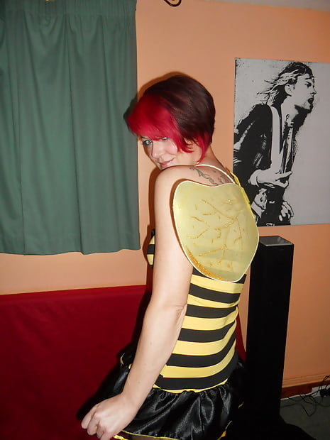Dieded hair petite milf
 #103656404