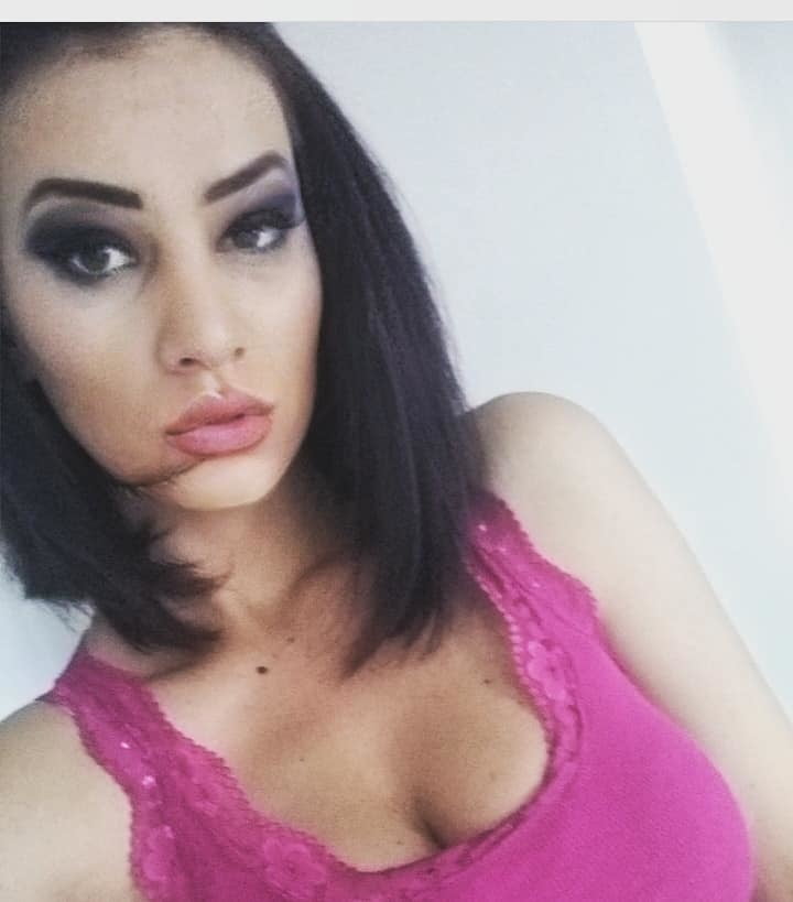 Aleksandra Le #79868593