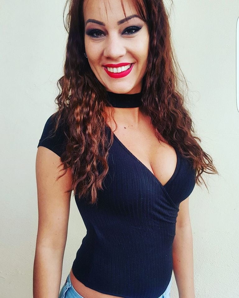 Aleksandra Le #79868632