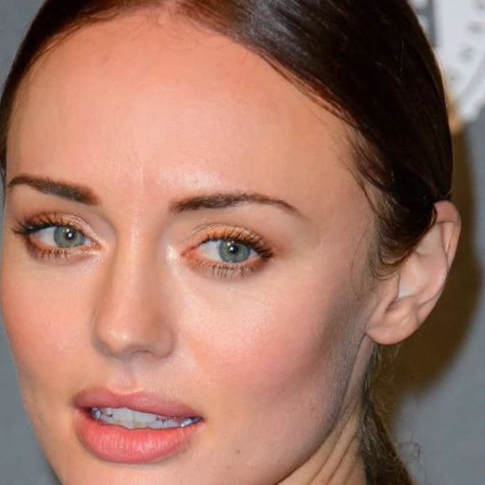 Laura haddock
 #96660750