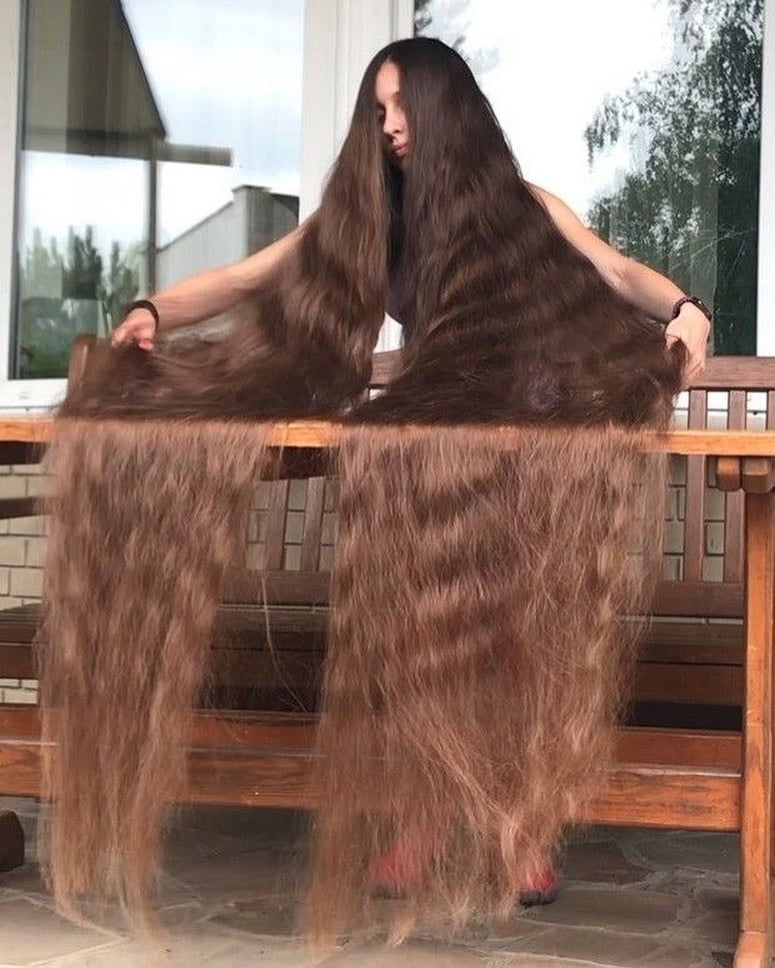 Cheveux longs sexy rapunzels
 #95465157