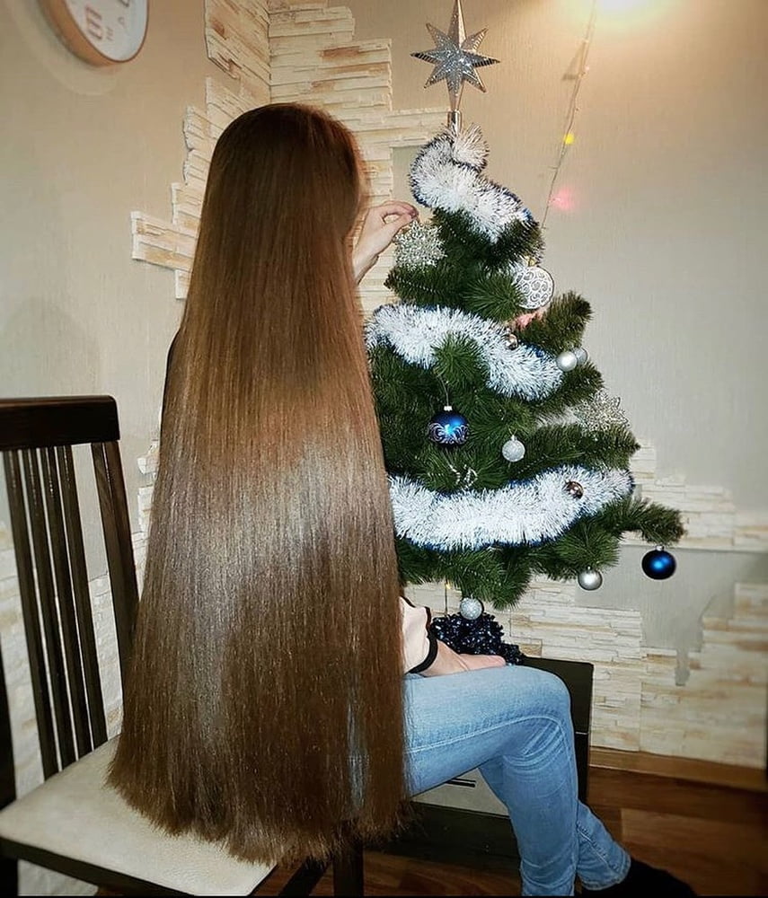 Sexy Long Hair Rapunzels #95465173