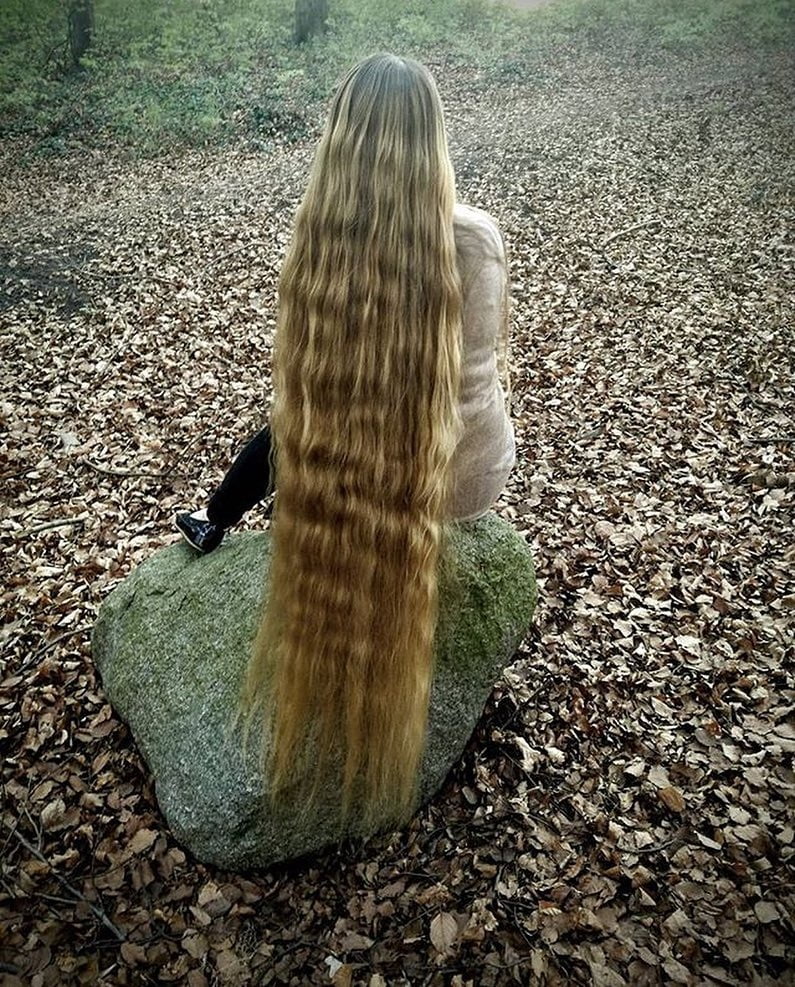 Sexy Long Hair Rapunzels #95465527