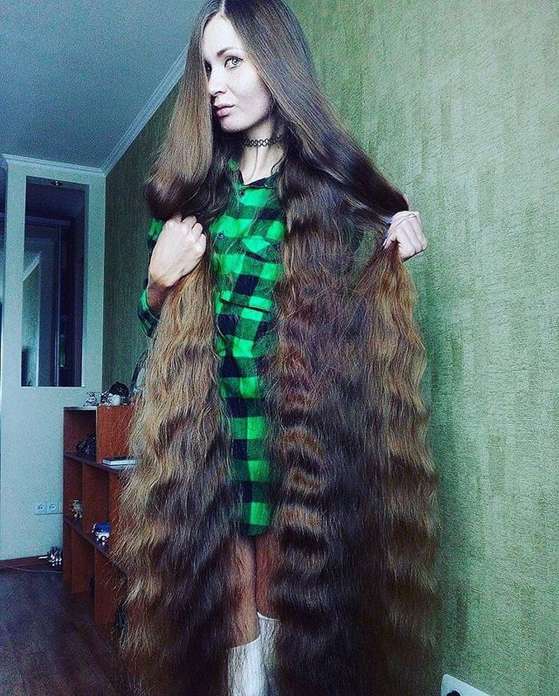 Rapunzel sexy capelli lunghi
 #95465718