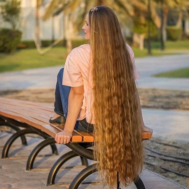Cheveux longs sexy rapunzels
 #95465787