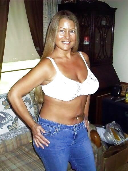 super busty train (alessandra di taranto, two edinas&#039;, lara) #89036373