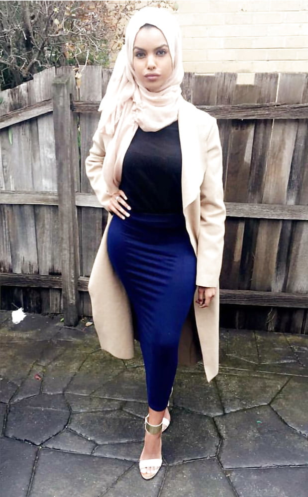 Kopftuchschlampen
 #91042895