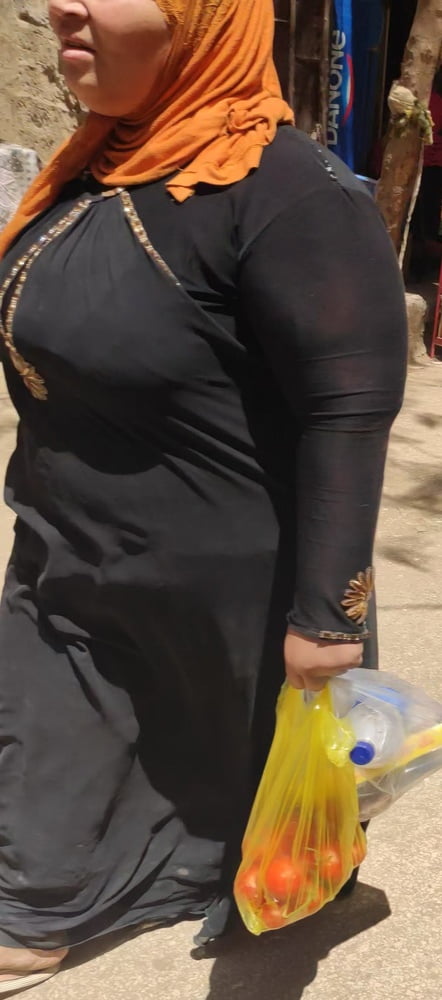 Heiß abaya groß arsch neswan
 #96587193
