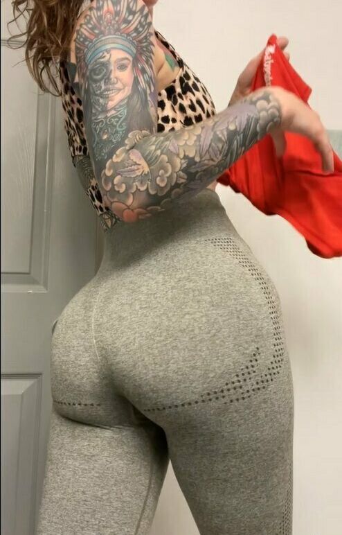 OftenElle desnuda #108907945