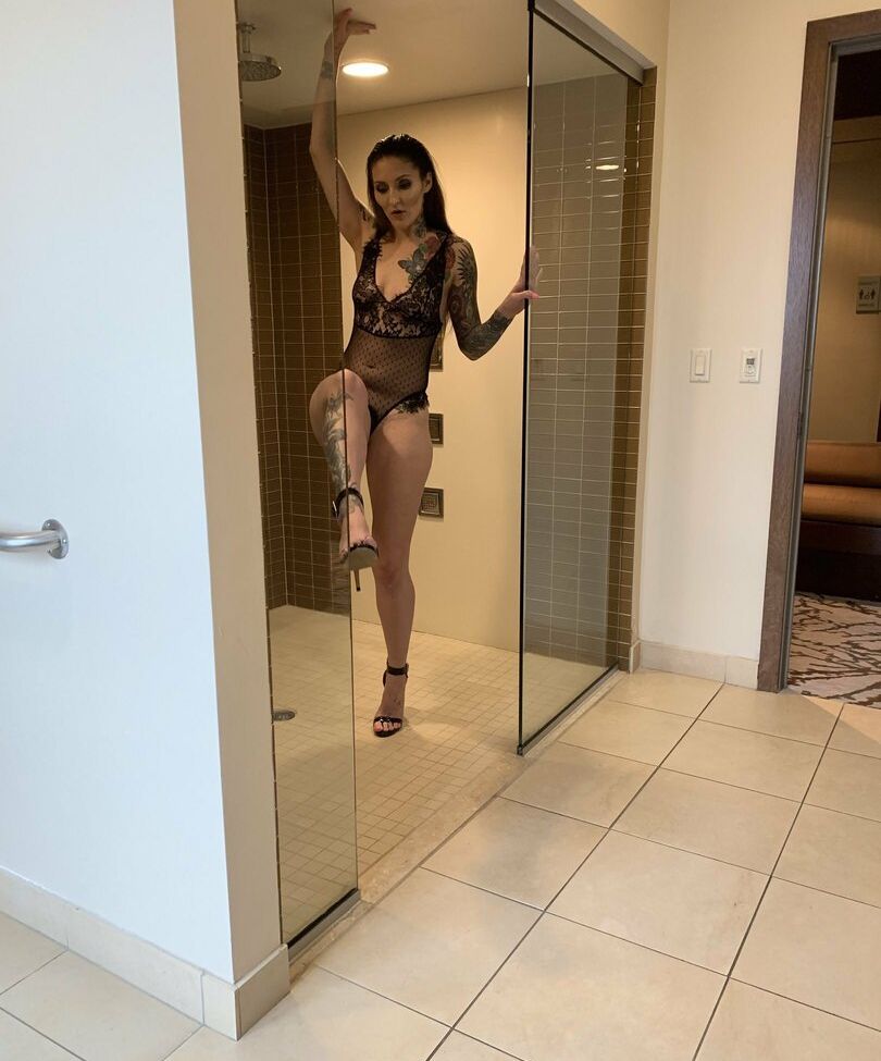 OftenElle desnuda #108907986