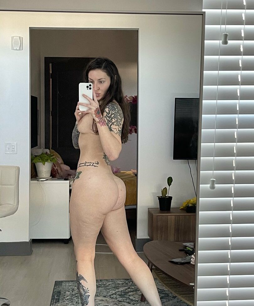 OftenElle desnuda #108908157