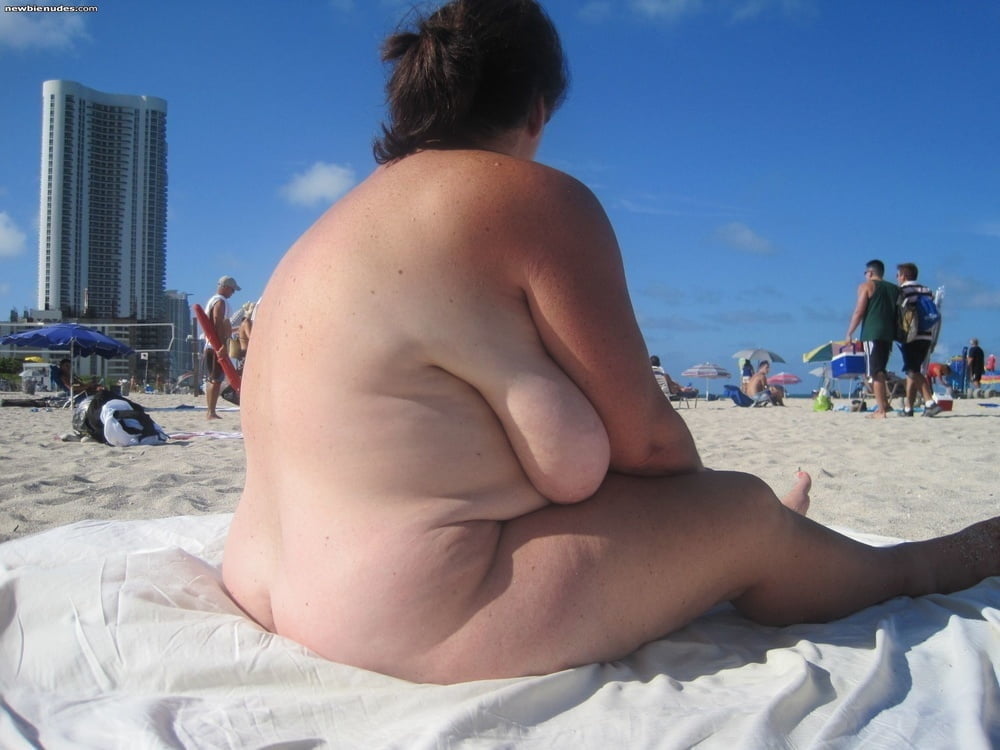 Beach BBW #5 #97109481