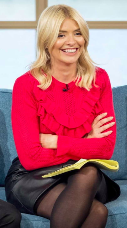 Holly willoughby
 #97726286