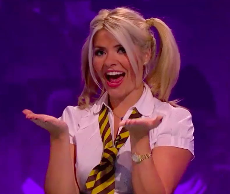 Holly willoughby
 #97726300