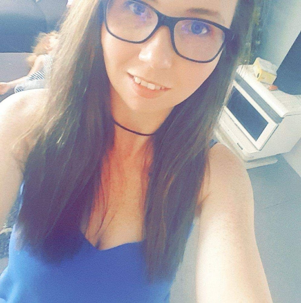 Blue eyes #102250030