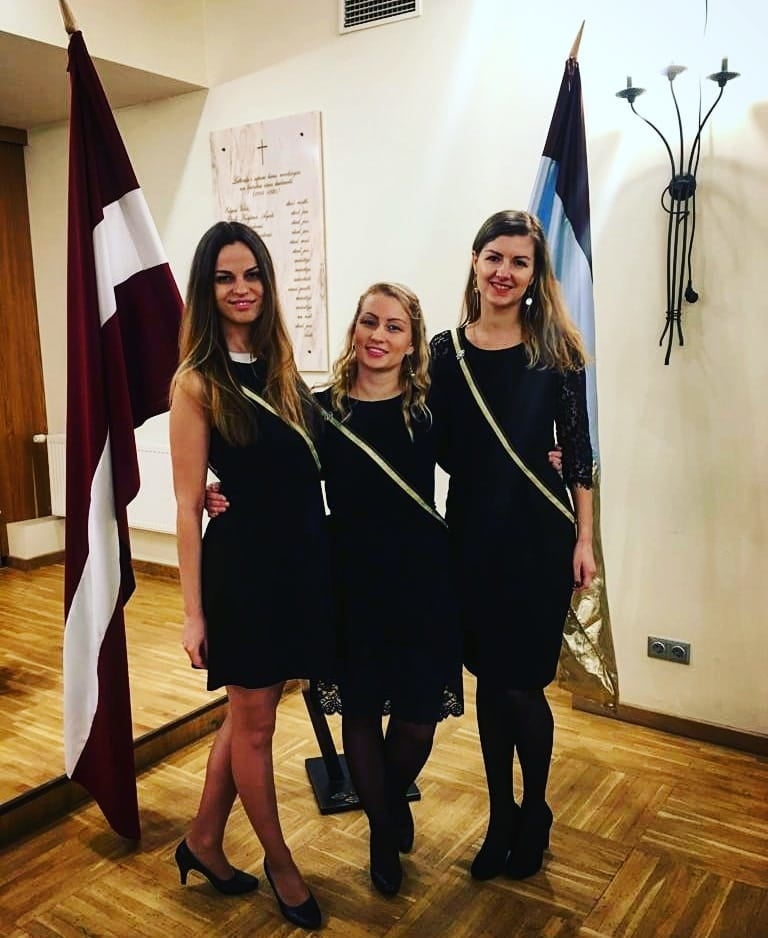 Verschiedene polnische Frauen in Strumpfhosen Strumpfhosen 129
 #99466674