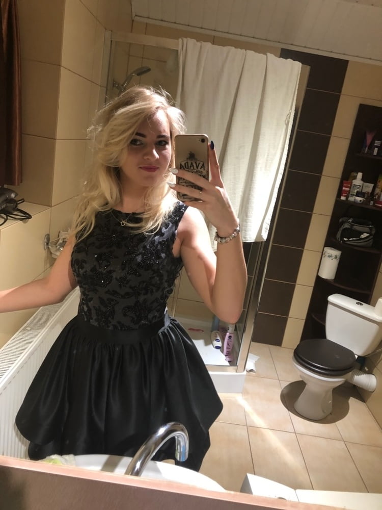 Salope de femelle
 #92729253