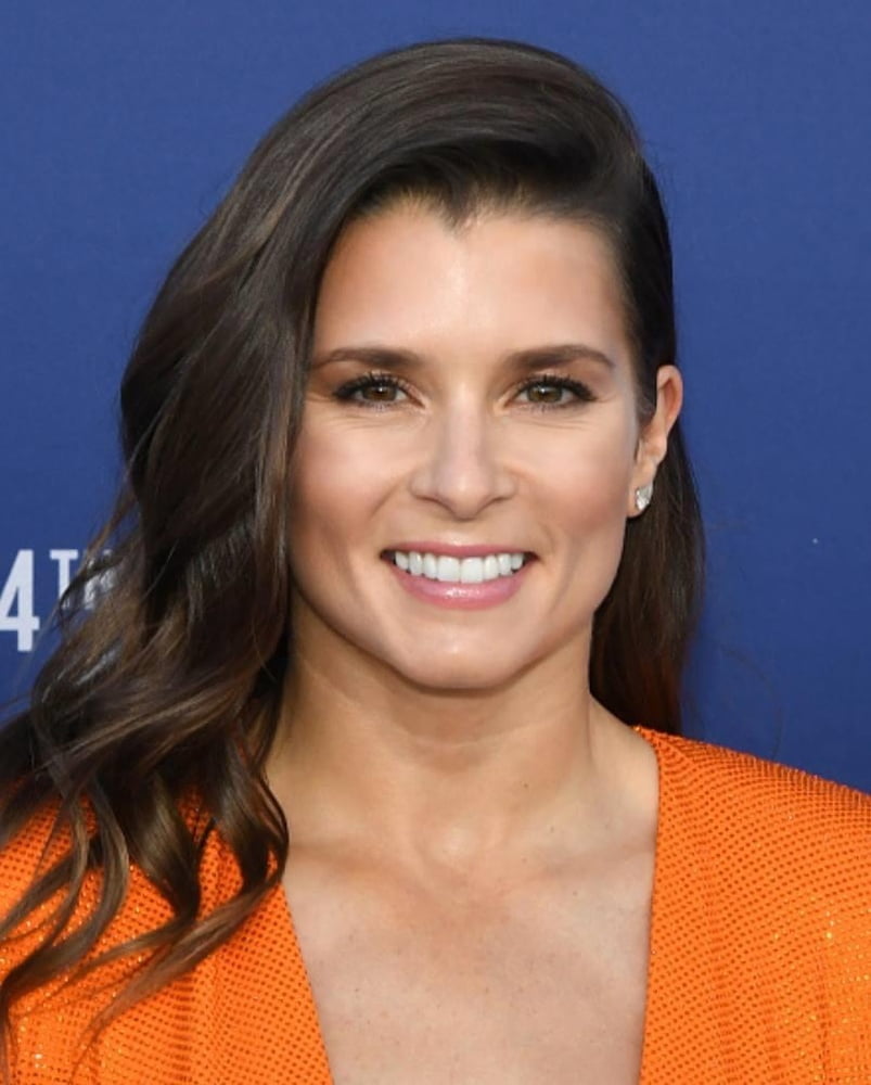 Déesse danica patrick
 #90398240