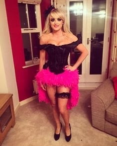 Katie mcglynn
 #98940645