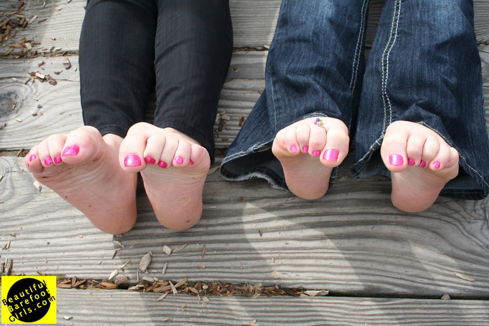 Beautiful Bare Foot Girls #105961689