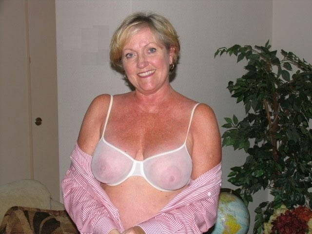 Older and hot 129 (Mom in bra) #94043522