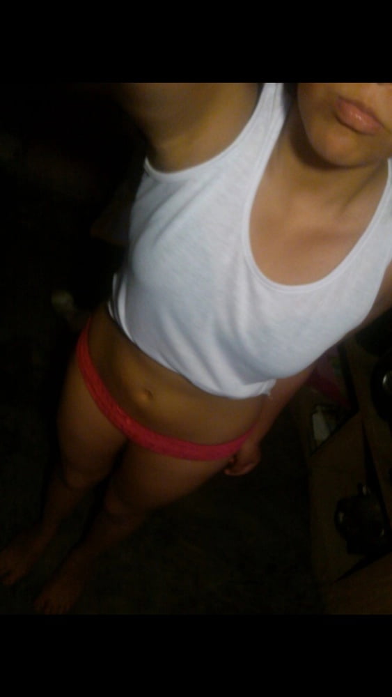 Putipobre joven #92083998