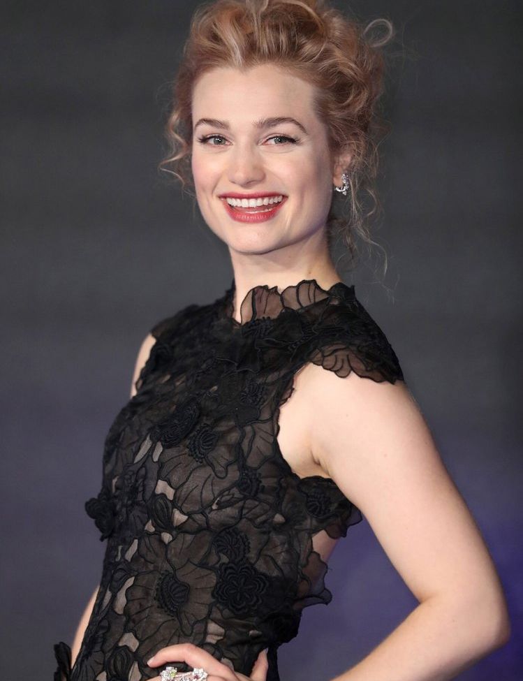 Alison Sudol desnuda #109743721