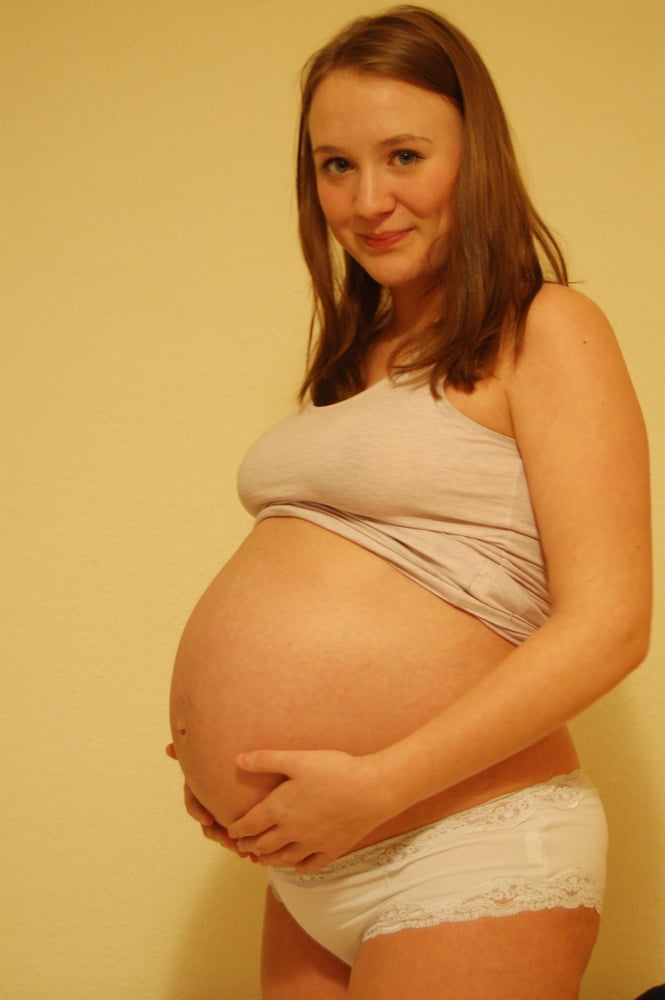 Preggo Paradies 3
 #90642559